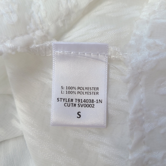 NWT Peasant Top with Textured Fabric from Nordstrom's, Size Small - Picture 8 of 9